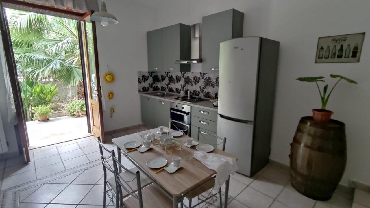 Maison Lido Silvana Пулзано Екстериор снимка